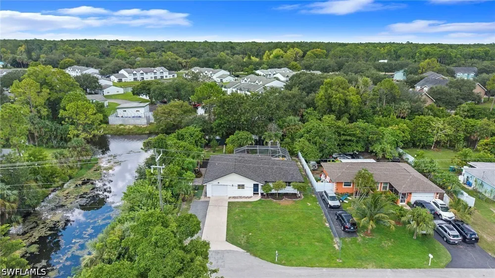 17th Avenue SW Naples, FL 34116
