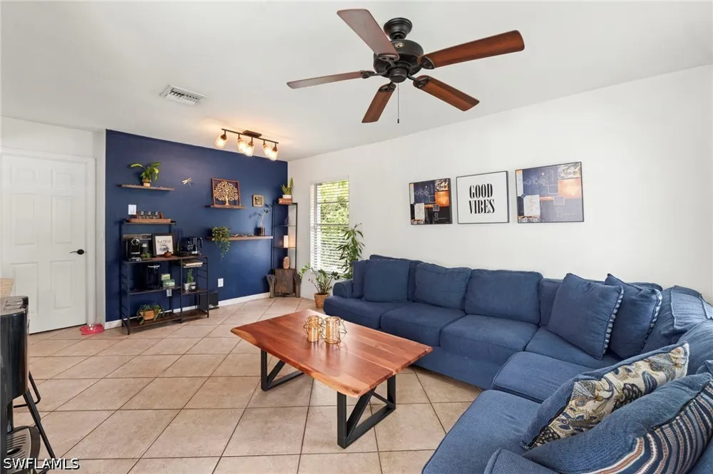17th Avenue SW Naples, FL 34116