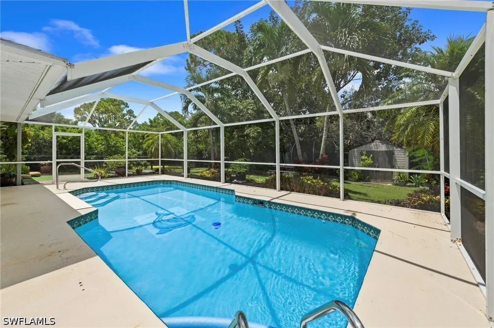 17th Avenue SW Naples, FL 34116
