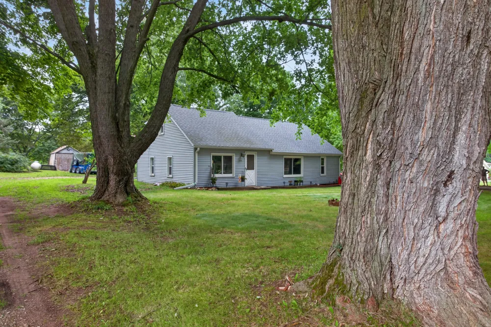 6496 Bowerman Road Horton, MI 49246