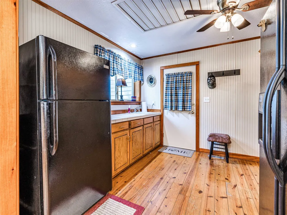 34052 E 703 ROAD Wagoner, OK 74467