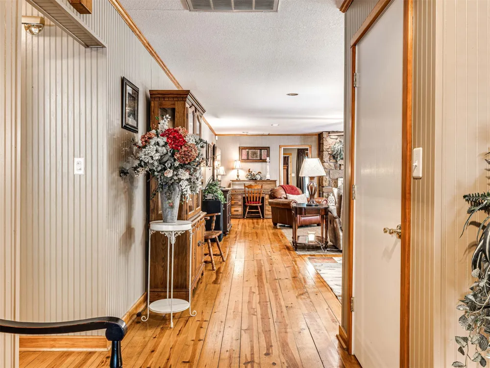 34052 E 703 ROAD Wagoner, OK 74467