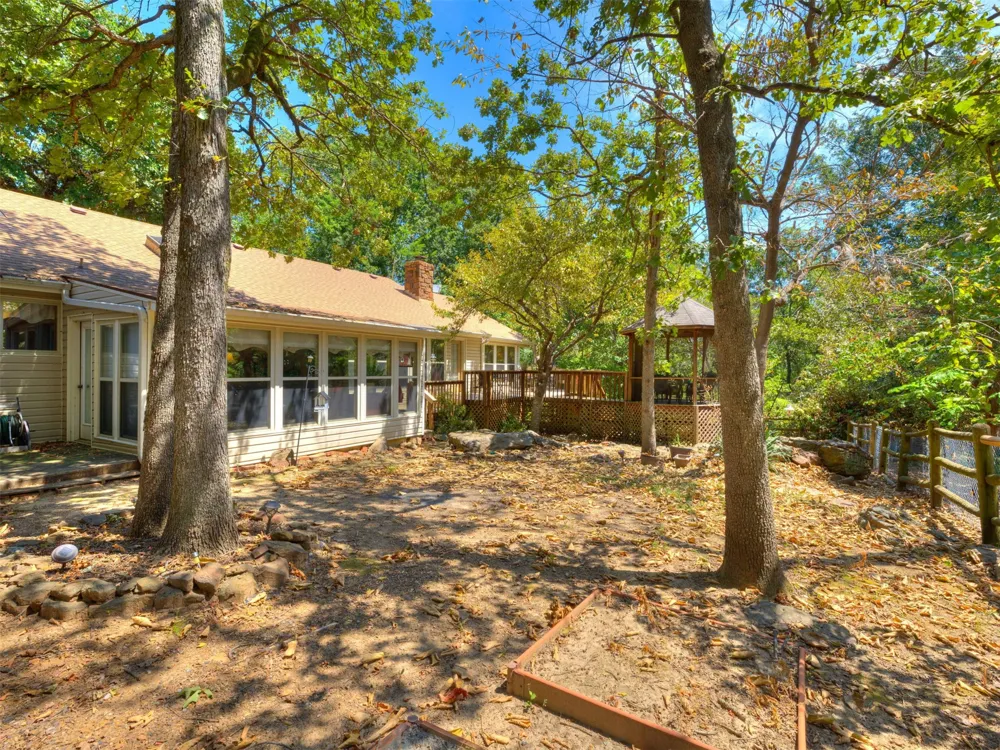 34052 E 703 ROAD Wagoner, OK 74467