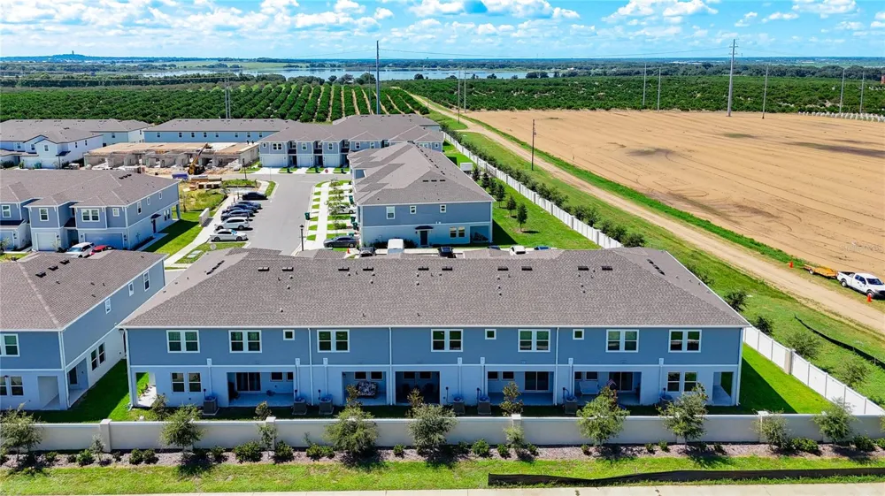 331 SOL VISTA DRIVE Dundee, FL 33838