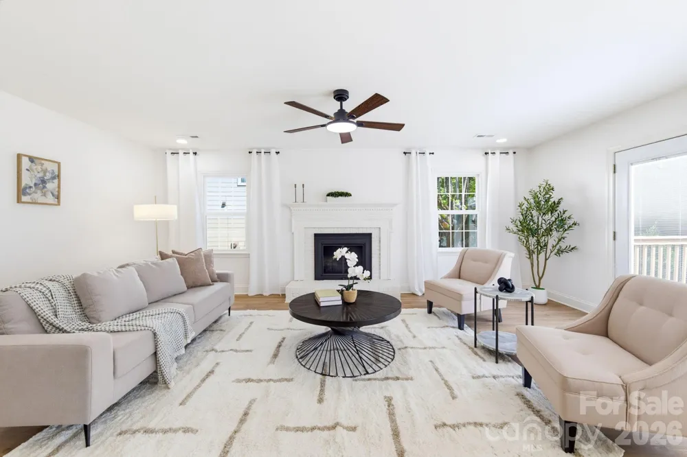 1125 Sunnyview Circle Matthews, NC 28105