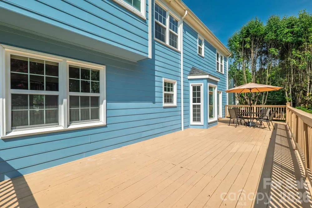 1125 Sunnyview Circle Matthews, NC 28105