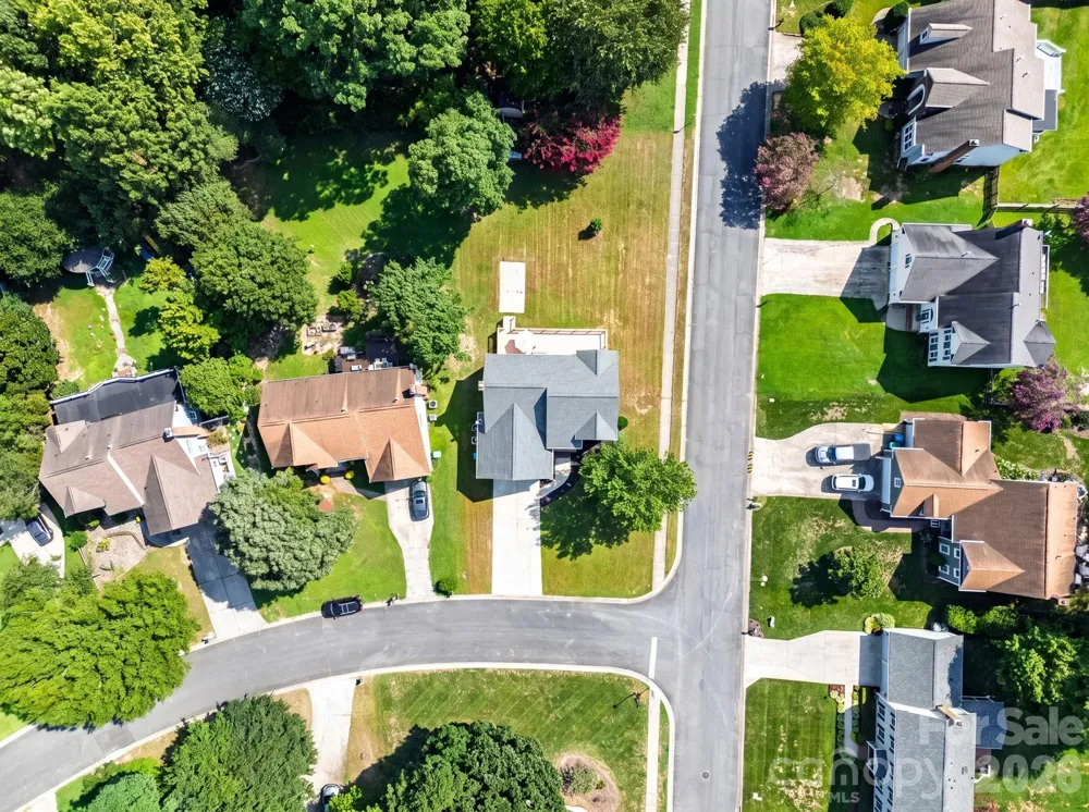 1125 Sunnyview Circle Matthews, NC 28105
