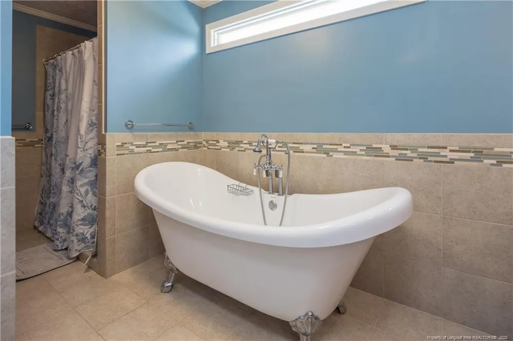 424 Cedar Lake Lane Clinton, NC 28328
