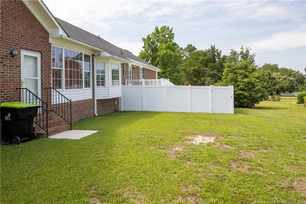 424 Cedar Lake Lane Clinton, NC 28328