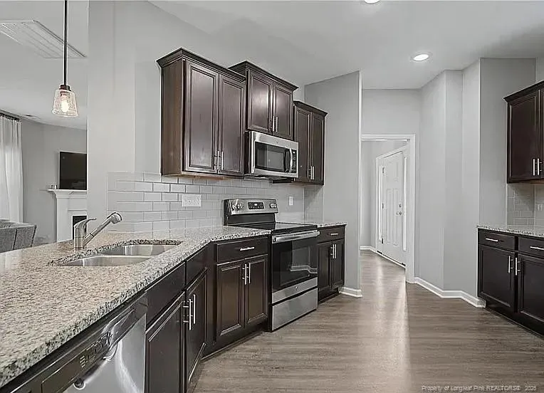 143 Ledgerbrook Lane Raeford, NC 28376