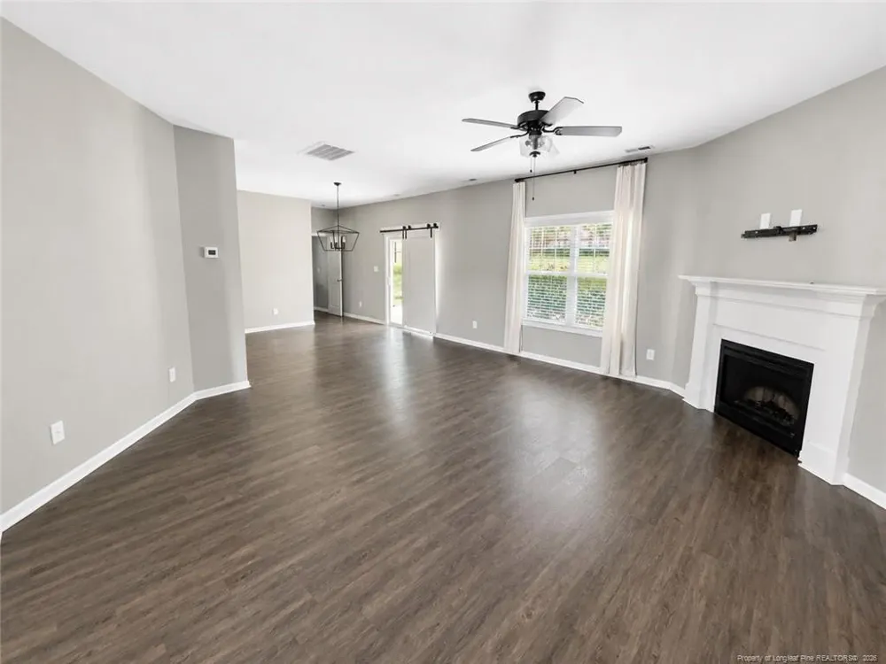 143 Ledgerbrook Lane Raeford, NC 28376