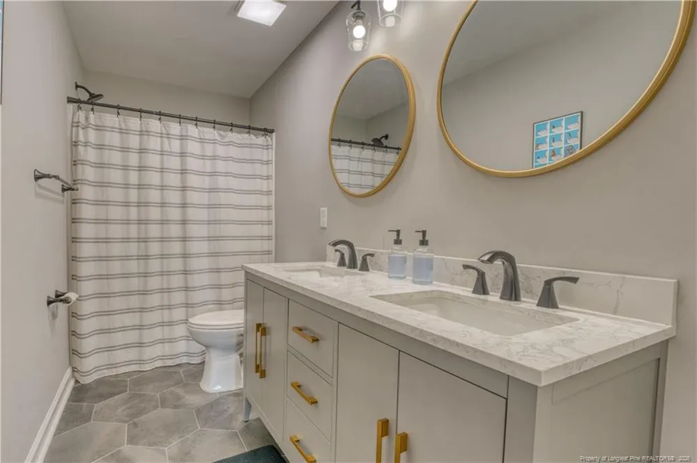 20 Pomegranate Court Cameron, NC 28326