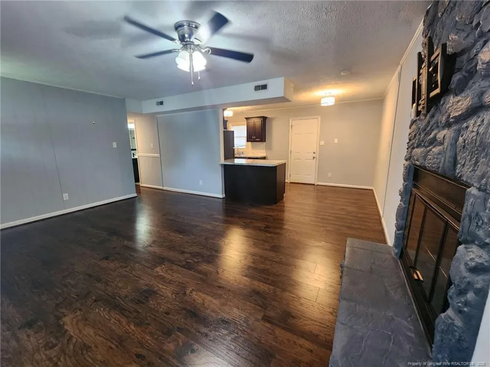 2296 Ridge Manor Drive Fayetteville, NC 28306