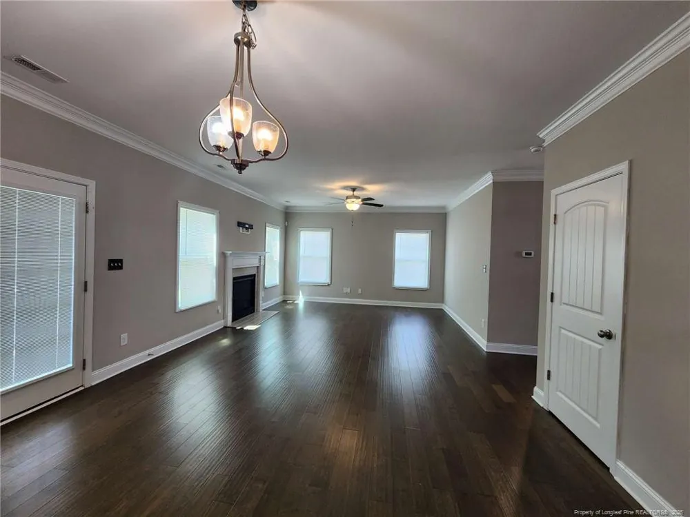 3846 Standardbred Drive Hope Mills, NC 28348