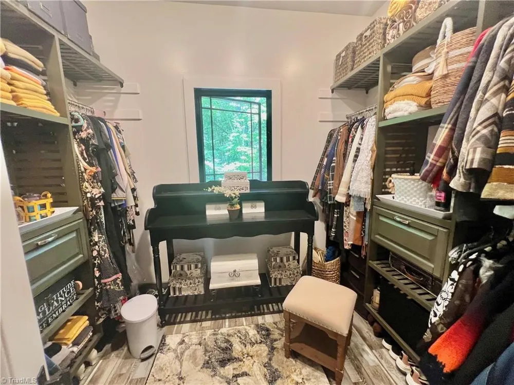 128 Hillside Lane Jefferson, NC 28640