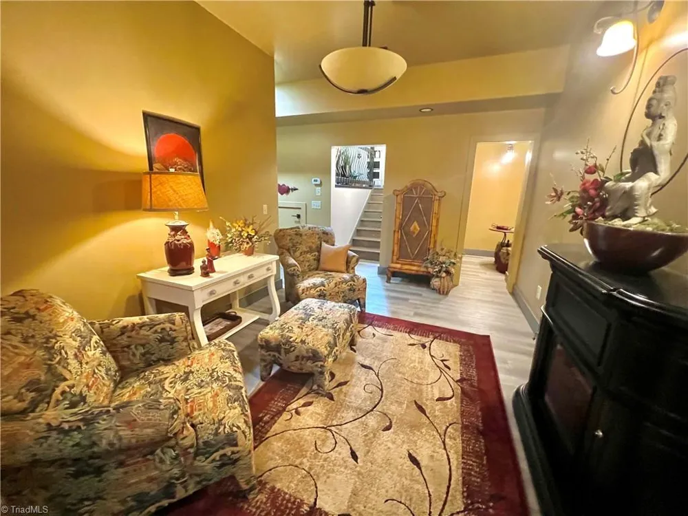 128 Hillside Lane Jefferson, NC 28640