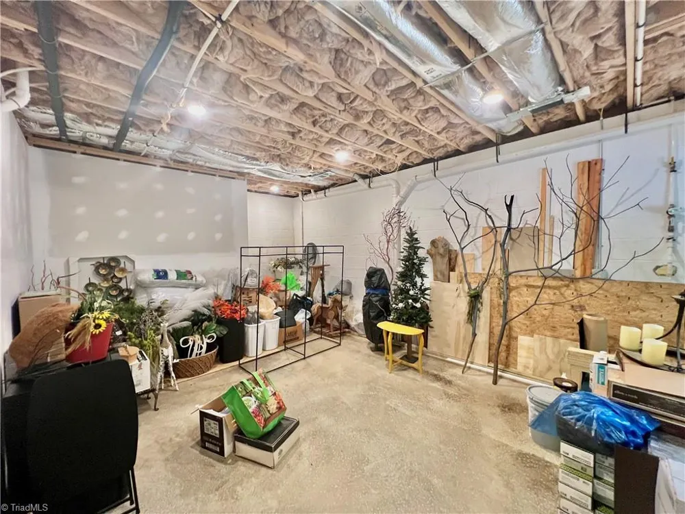 128 Hillside Lane Jefferson, NC 28640