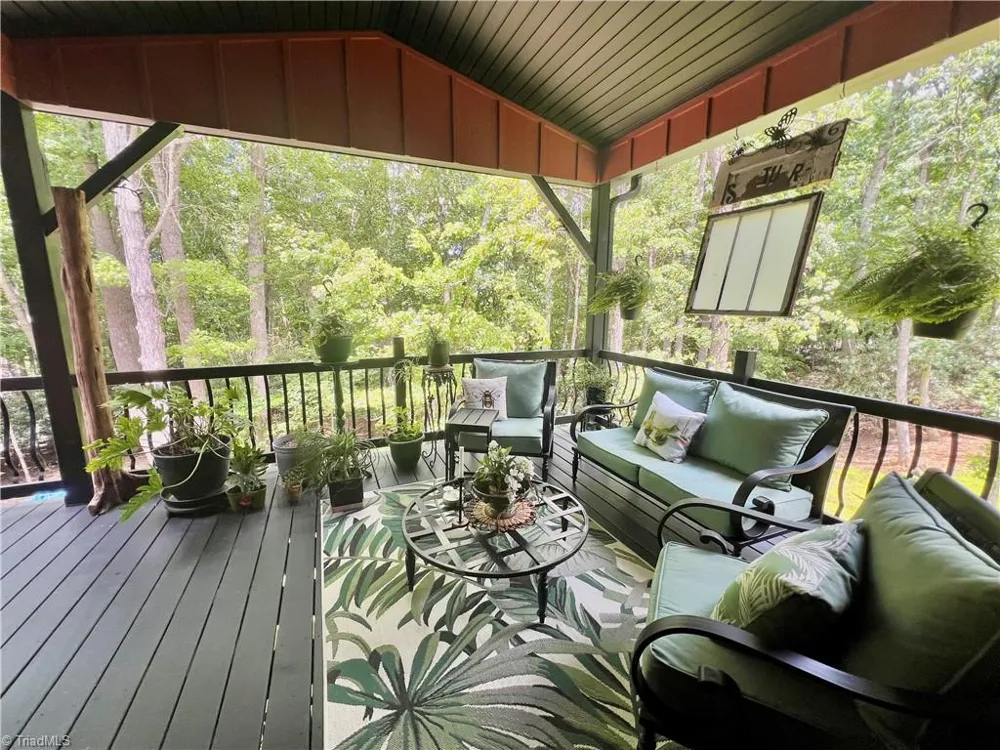 128 Hillside Lane Jefferson, NC 28640
