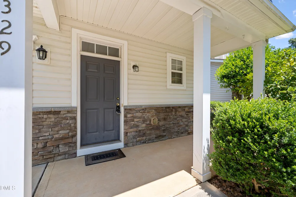 329 Palmdale Court Holly Springs, NC 27540