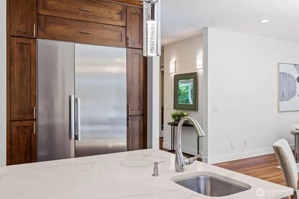 10425 NE 15th Street Bellevue, WA 98004