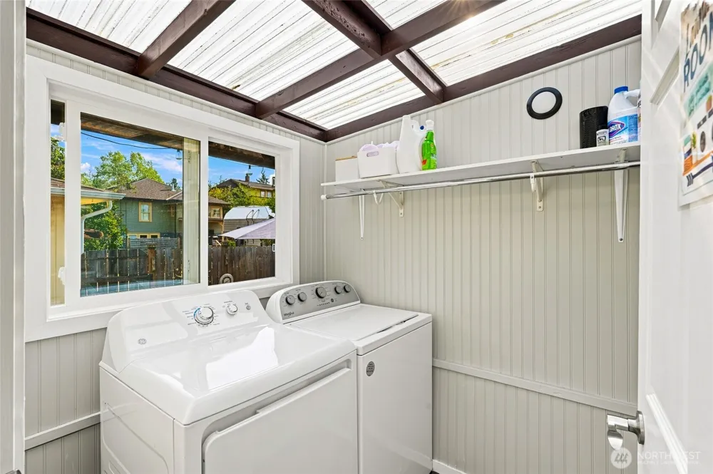 218 Evergreen Street Mount Vernon, WA 98273