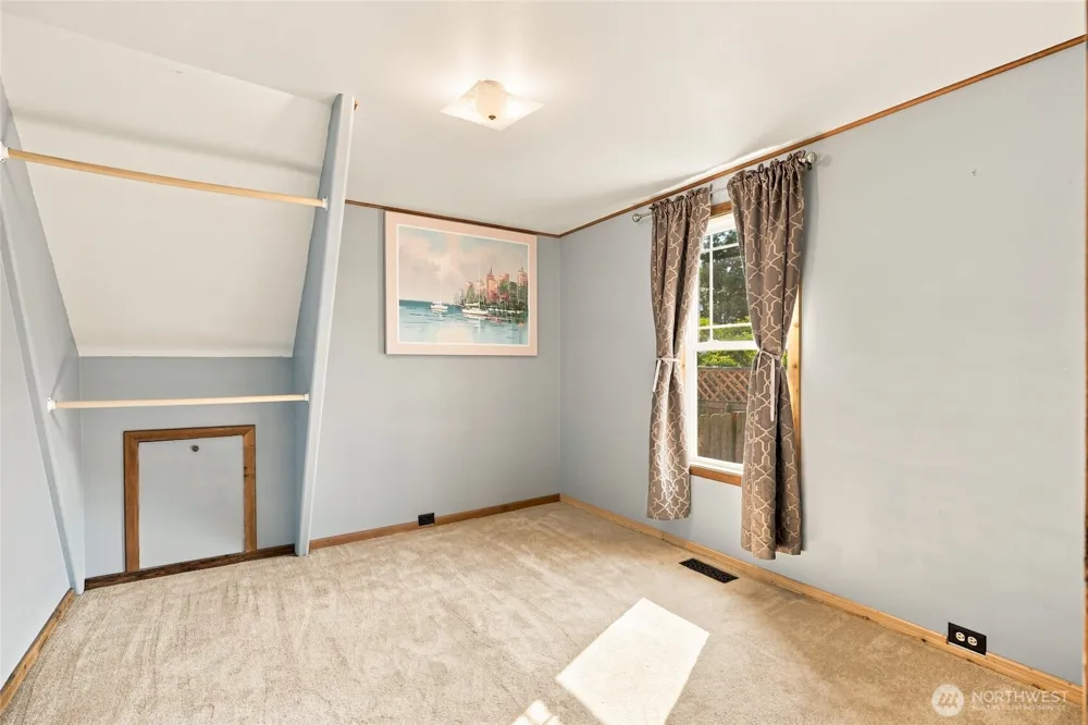 218 Evergreen Street Mount Vernon, WA 98273