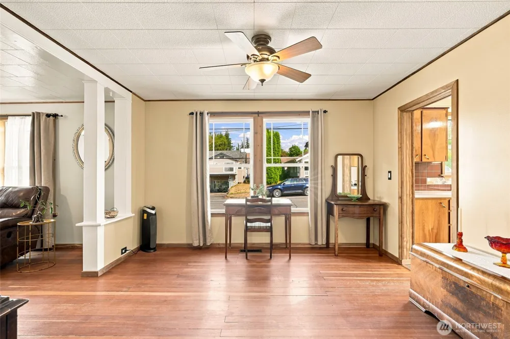 218 Evergreen Street Mount Vernon, WA 98273