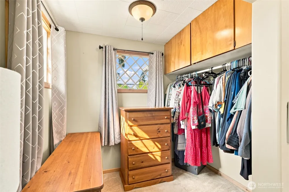218 Evergreen Street Mount Vernon, WA 98273