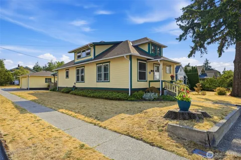 218 Evergreen Street