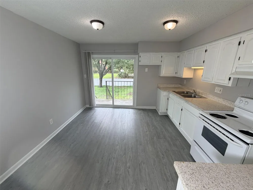 5328 WHITEWAY DRIVE Temple Terrace, FL 33617