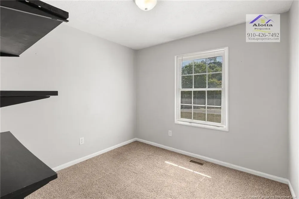 818 Grambling Court Fayetteville, NC 28311