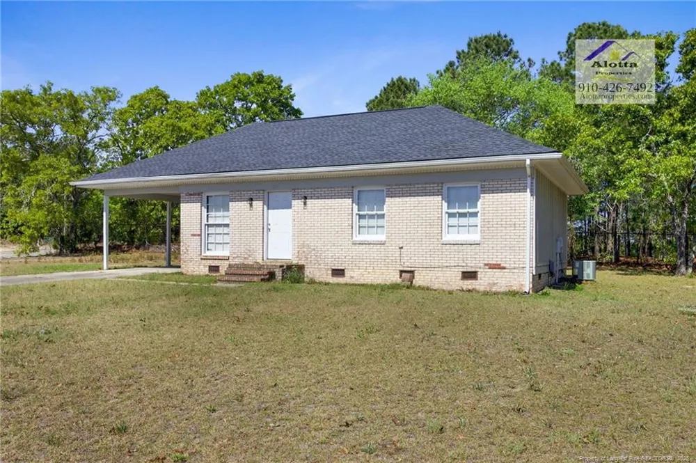 818 Grambling Court Fayetteville, NC 28311