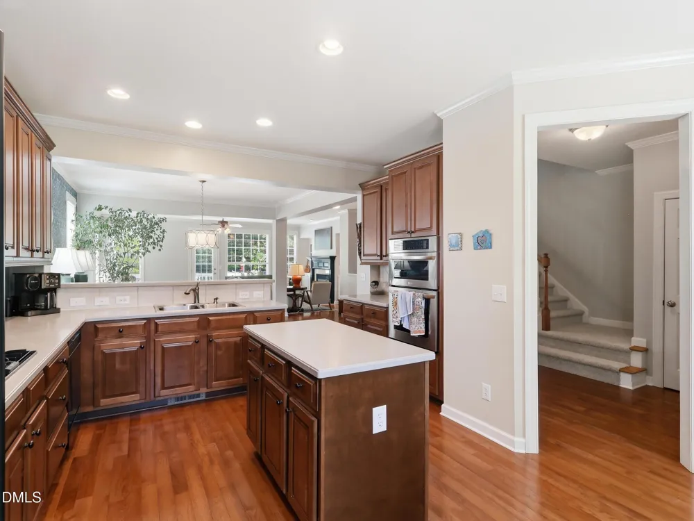 351 Bridgegate Drive Cary, NC 27519