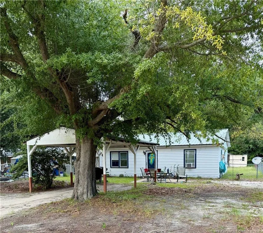 4313 Calhoun Drive Hope Mills, NC 28348