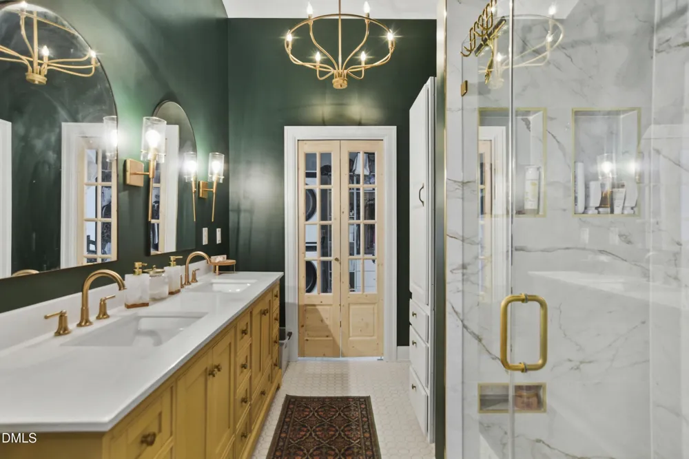 812 Beddingfield Drive Knightdale, NC 27545