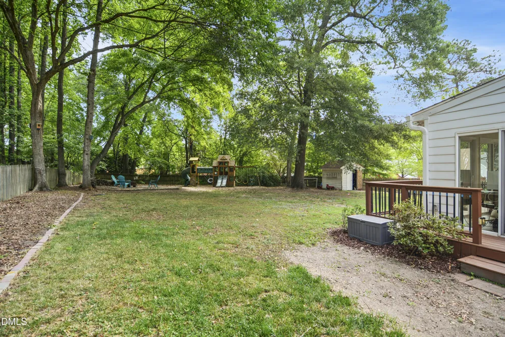 812 Beddingfield Drive Knightdale, NC 27545
