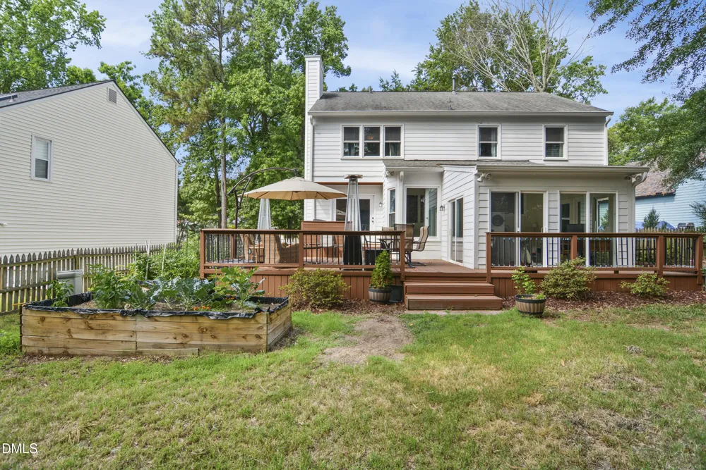 812 Beddingfield Drive Knightdale, NC 27545