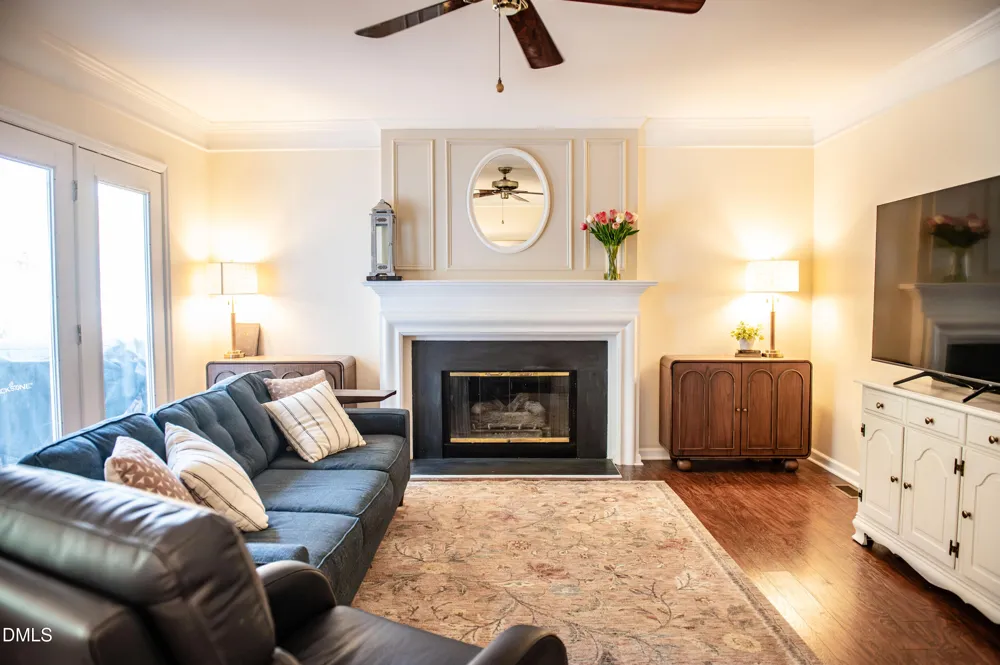 812 Beddingfield Drive Knightdale, NC 27545