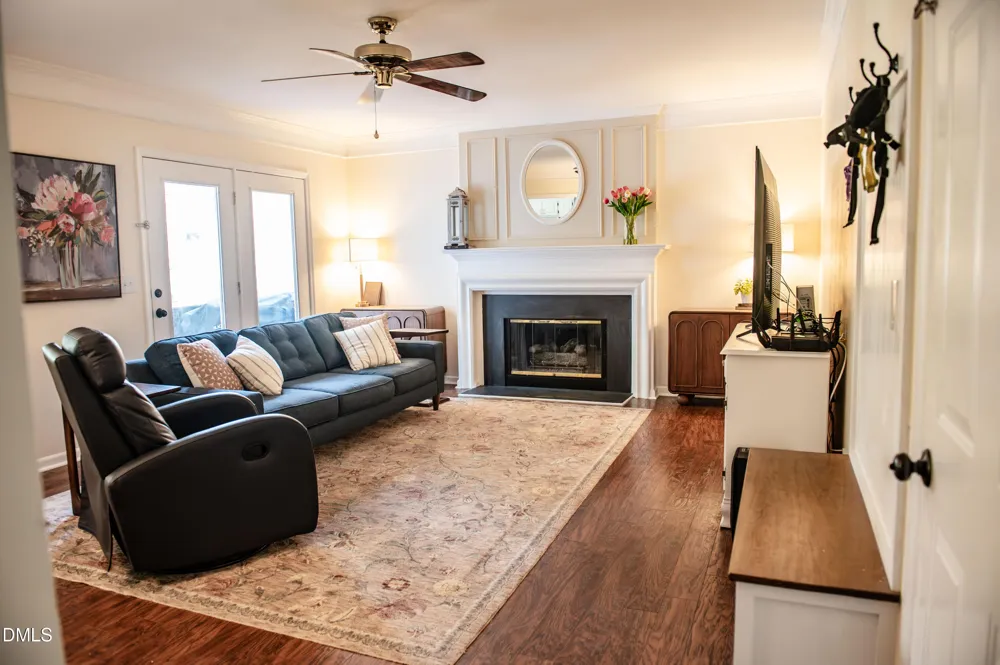 812 Beddingfield Drive Knightdale, NC 27545