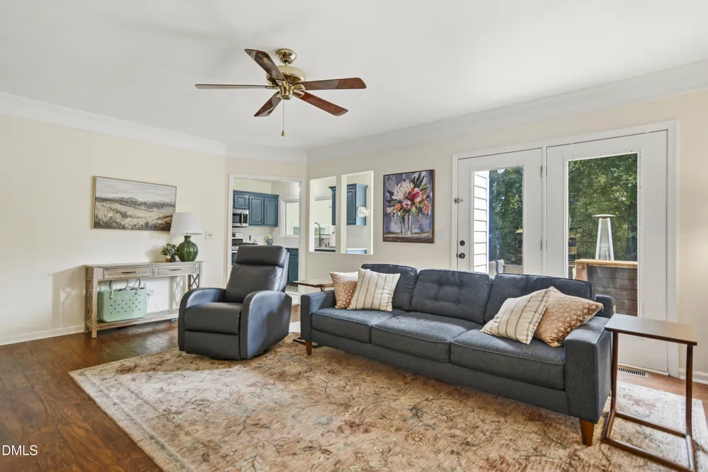 812 Beddingfield Drive Knightdale, NC 27545