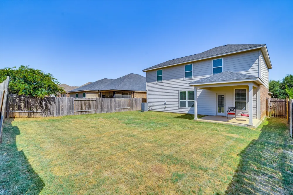 4225 Tower Lane Crowley, TX 76036