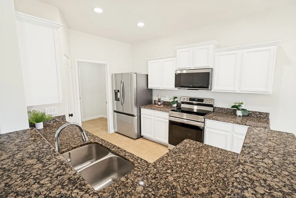 4225 Tower Lane Crowley, TX 76036