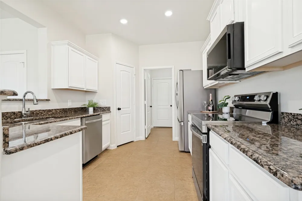 4225 Tower Lane Crowley, TX 76036