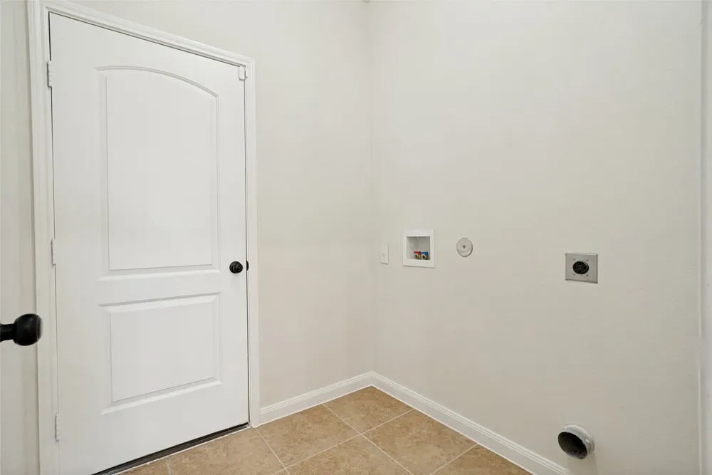 4225 Tower Lane Crowley, TX 76036