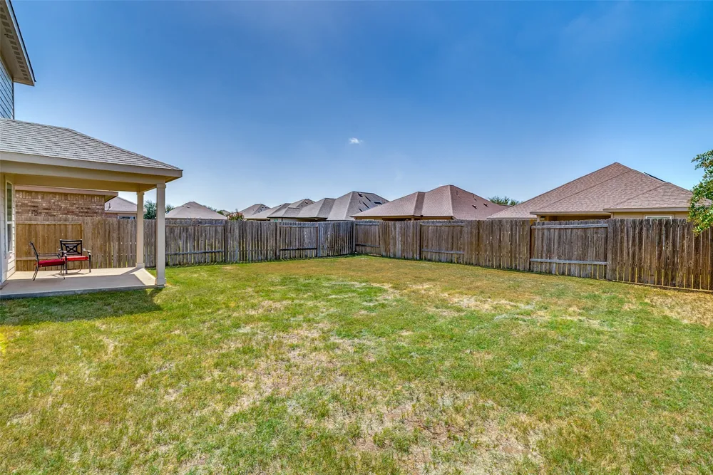 4225 Tower Lane Crowley, TX 76036