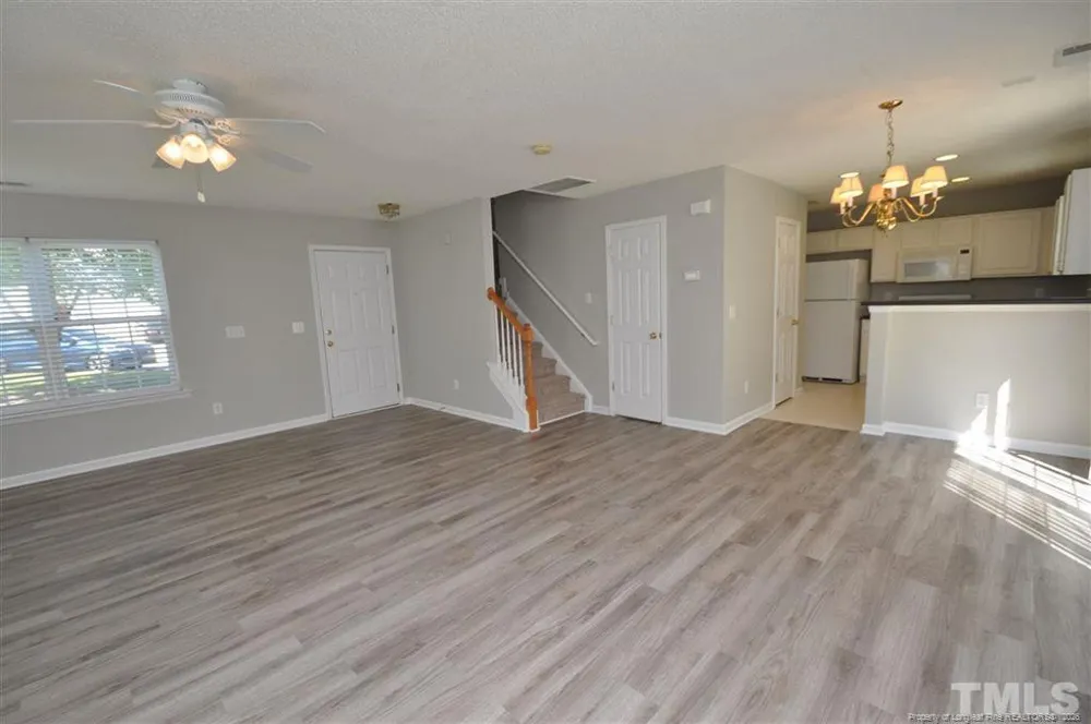 5909 Rivercliff Court Raleigh, NC 27610