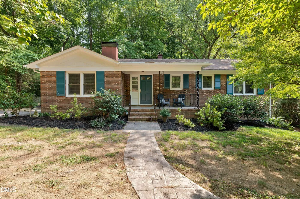 105 Lexington Road Chapel Hill, NC 27516