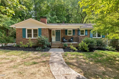 105 Lexington Road