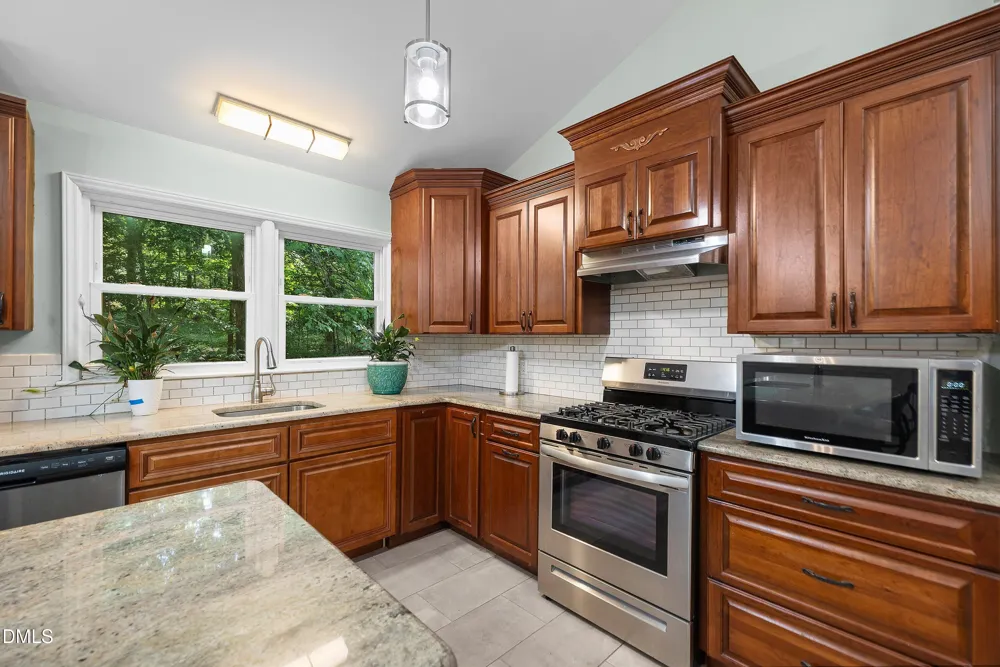 105 Lexington Road Chapel Hill, NC 27516