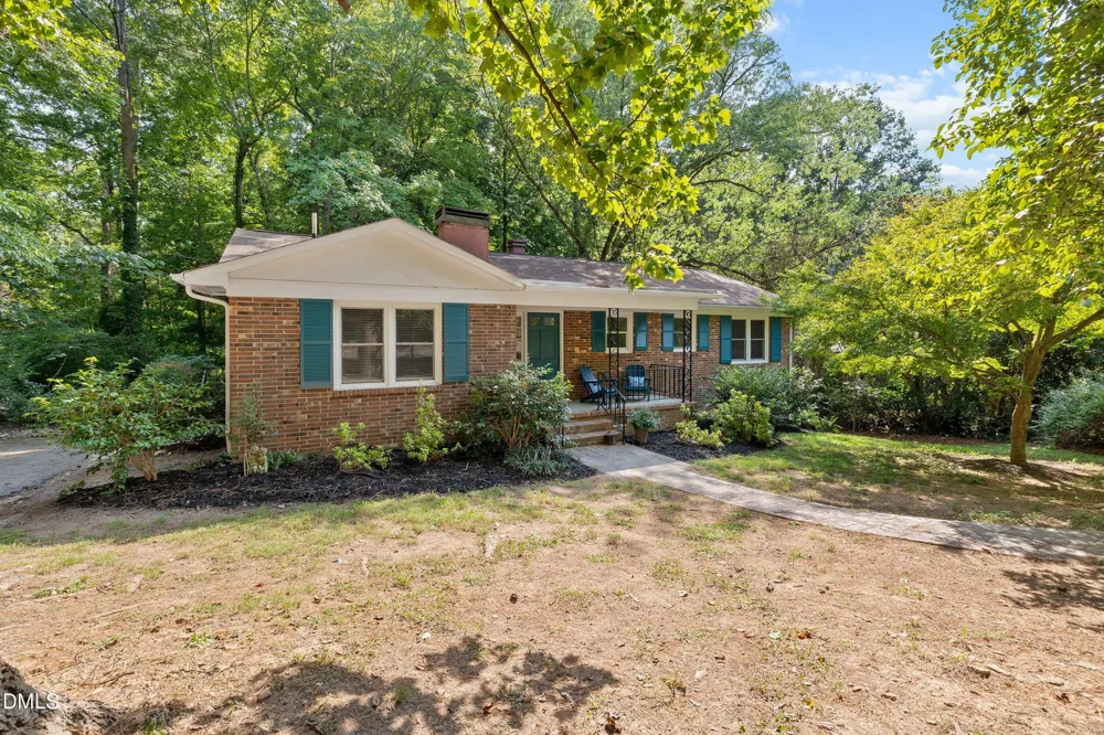 105 Lexington Road Chapel Hill, NC 27516